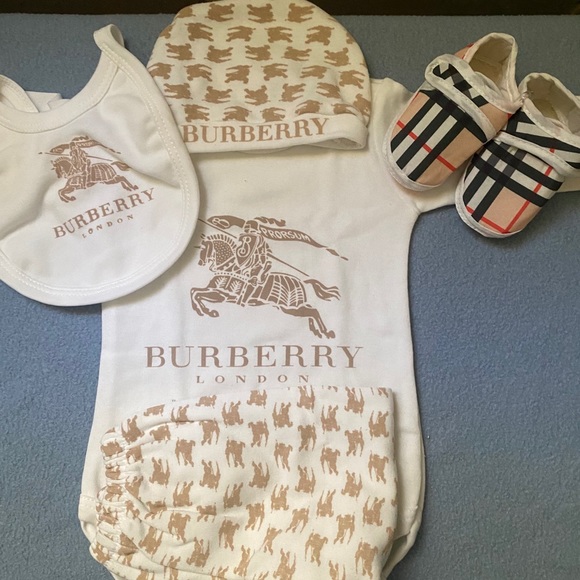 Infant bodysuit 0-3 months - Picture 3 of 9